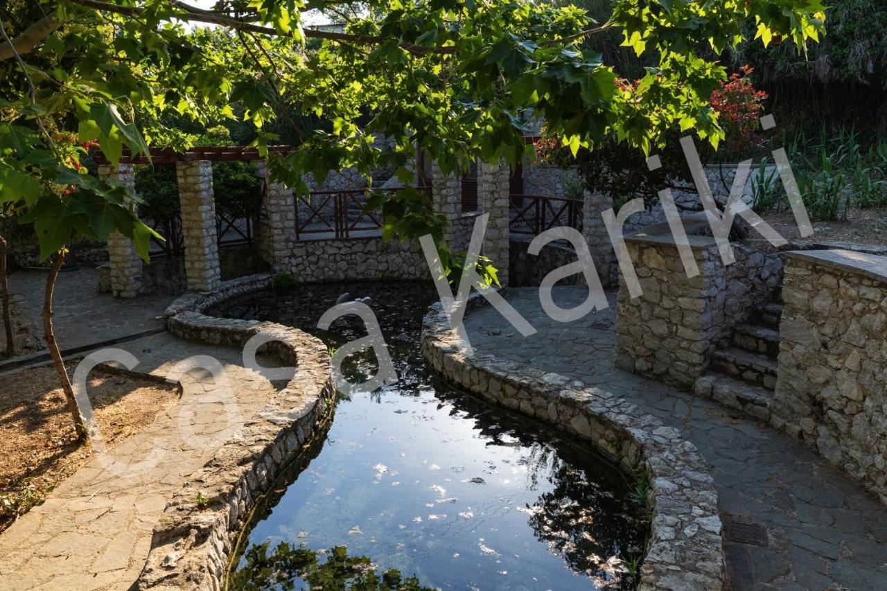 Casa Kariki - Traditional House In Psinthos Villa Exterior photo